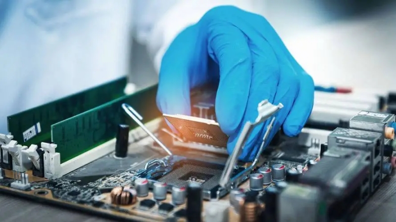 广东加快推动光芯片产业创新发展 明确26项行动重点.jpg